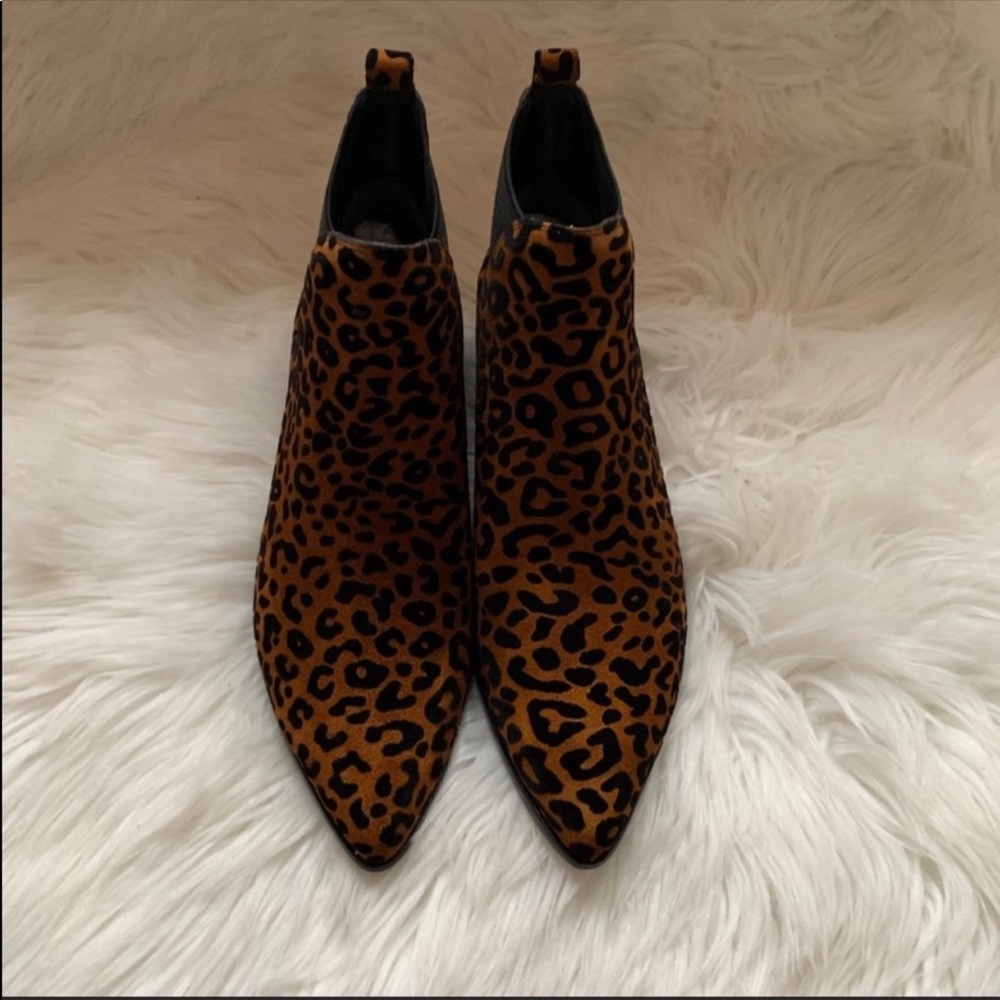 New! DIANE VON FURSTENBERG Suede Chelsea Boots - Picture 6 of 13